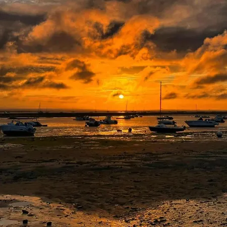 Location Maison Les Pieds Dans L'eau - 8 Personnes * Arcachon